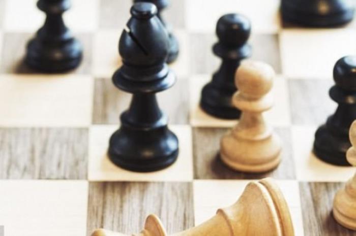 فدراسیون جهانی شطرنج از تعویق دوباره مسابقات گرندپری شطرنج بانوان خبر داد.